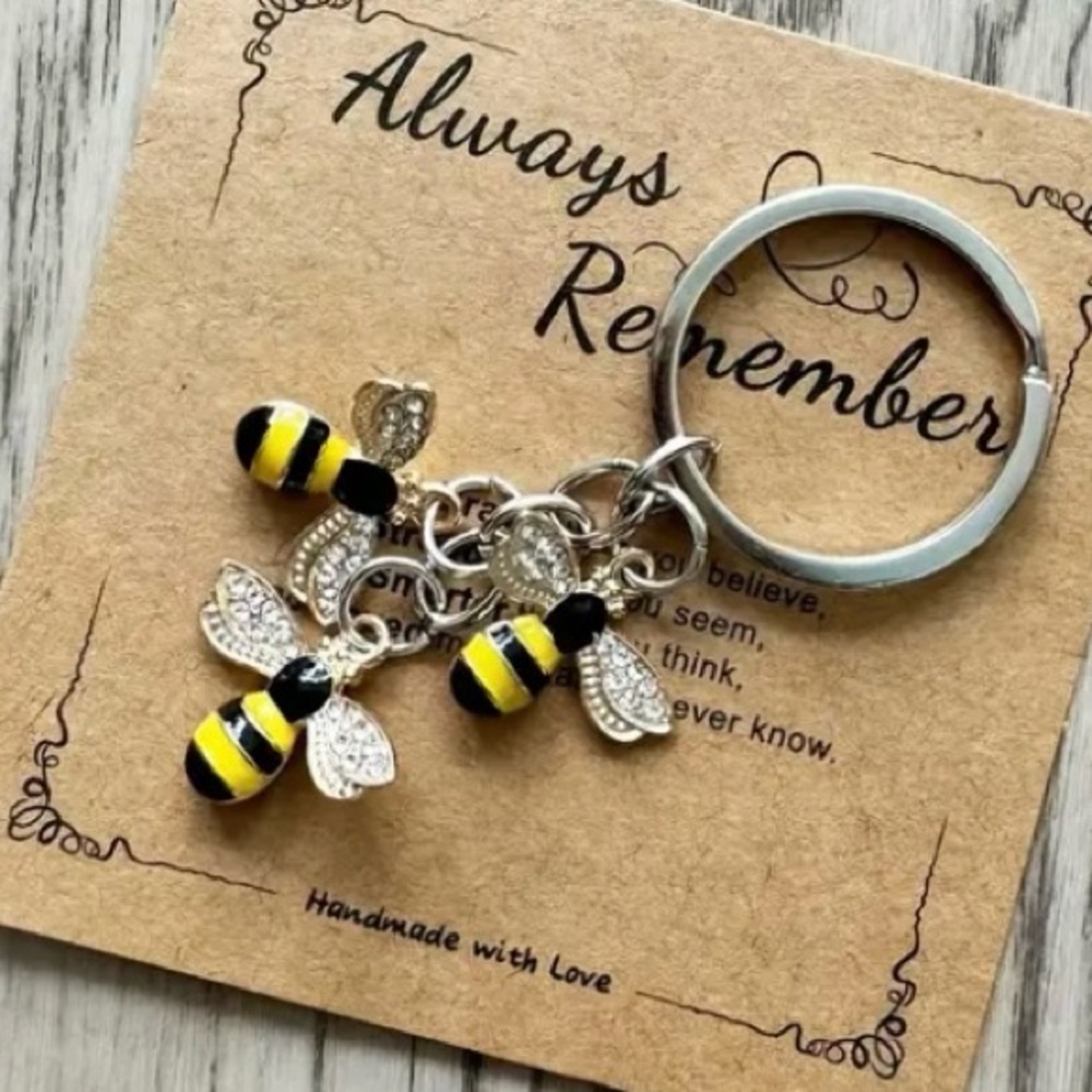 Charming Bee Keychain Bag Charm